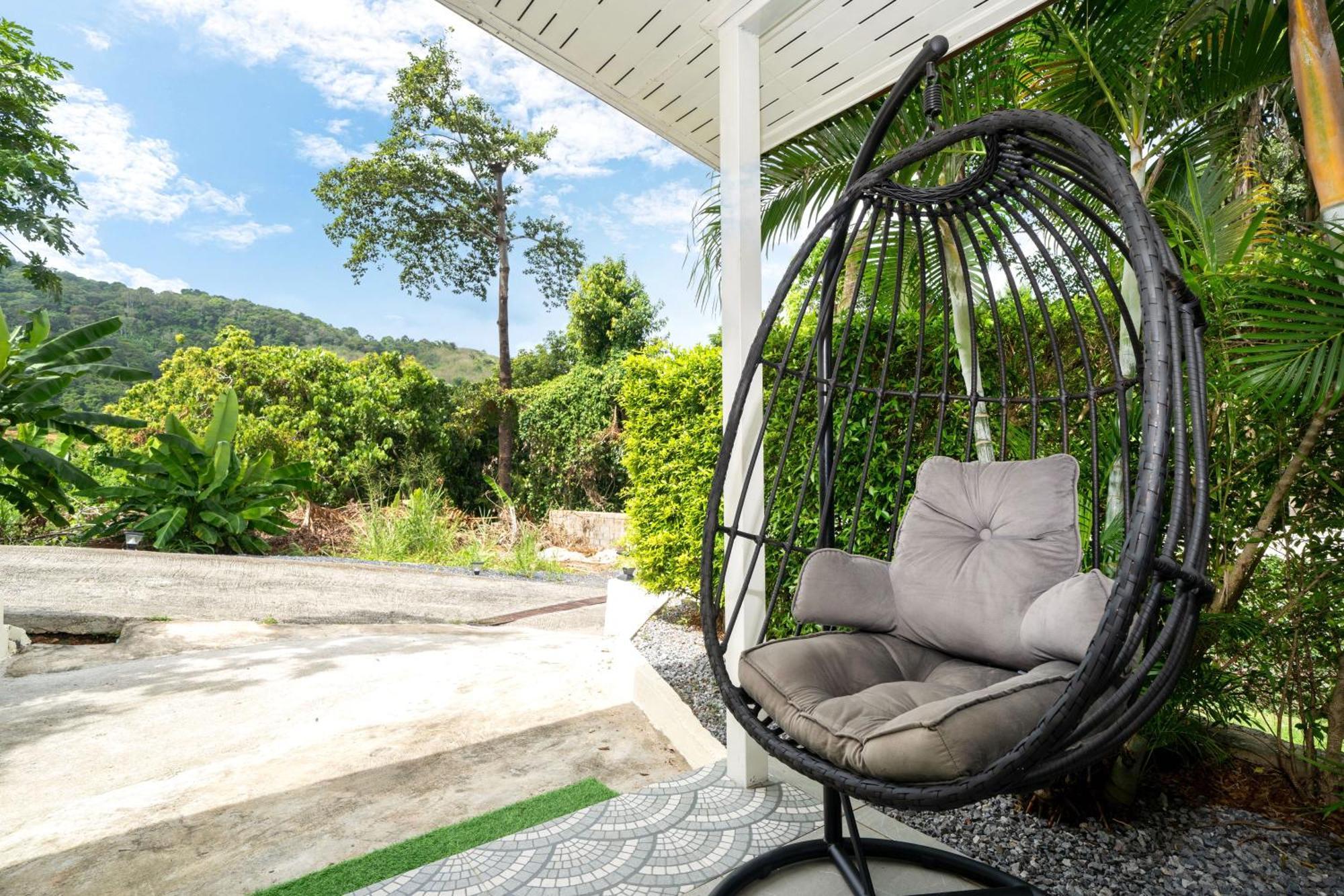Oxavia Garden Oasis In Nai Harn - Your Private Tropical Garden With 3 Cabins And Jacuzzi Rawai Exterior foto