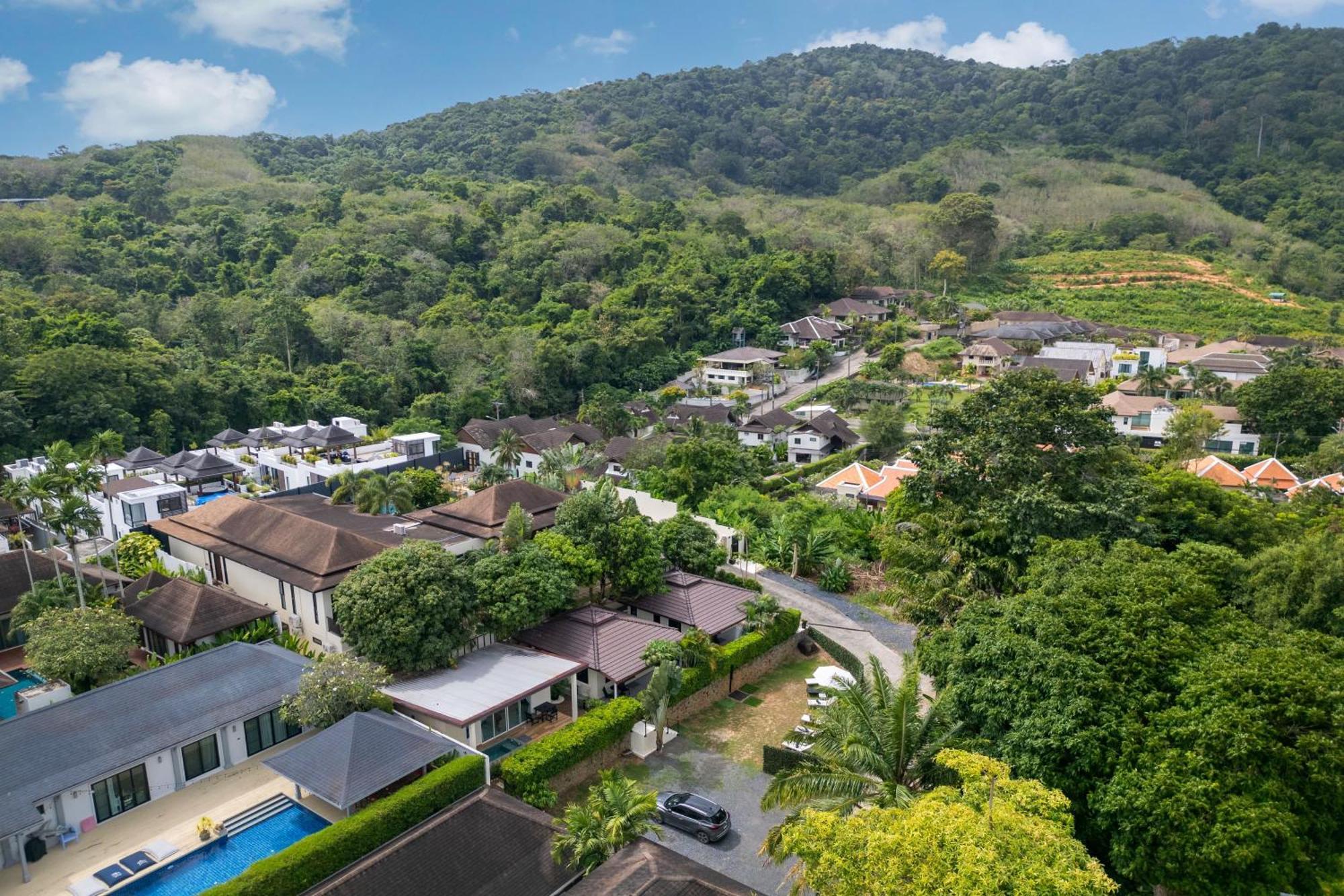 Oxavia Garden Oasis In Nai Harn - Your Private Tropical Garden With 3 Cabins And Jacuzzi Rawai Exterior foto